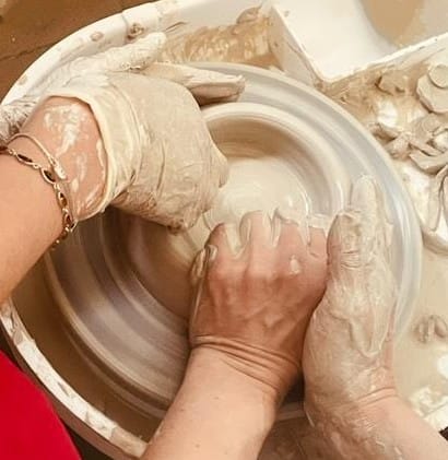 CYKLICZNE WARSZTATY CERAMICZNE dla dorosłych